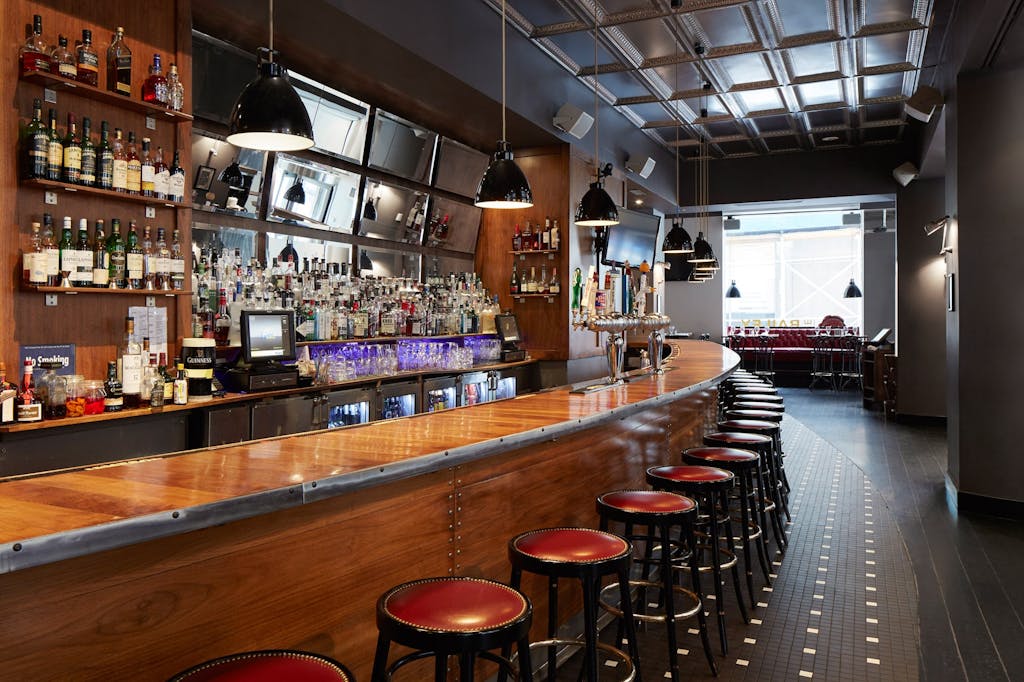 The Bailey Restaurant and Bar at Club Quarters Hotel, Wall Street