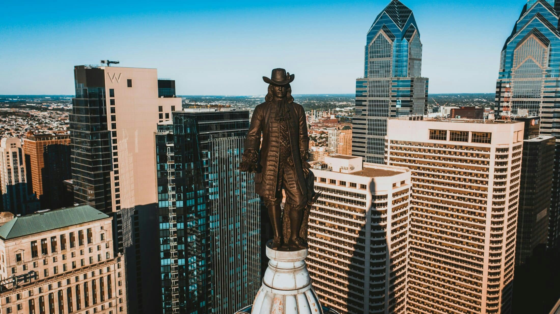 Statue of the founder of Philadelphia