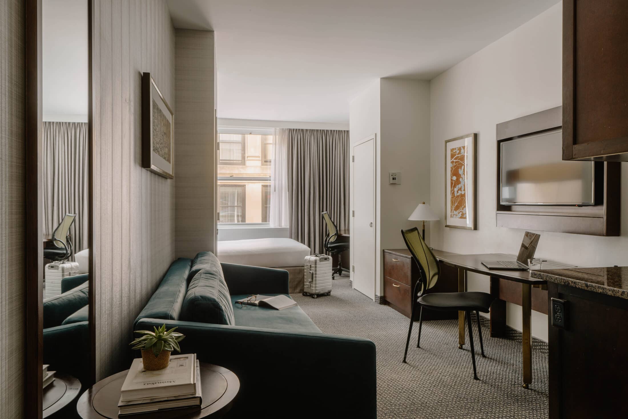 Downtown Boston Hotel - Club Quarters Hotel - Faneuil Hall